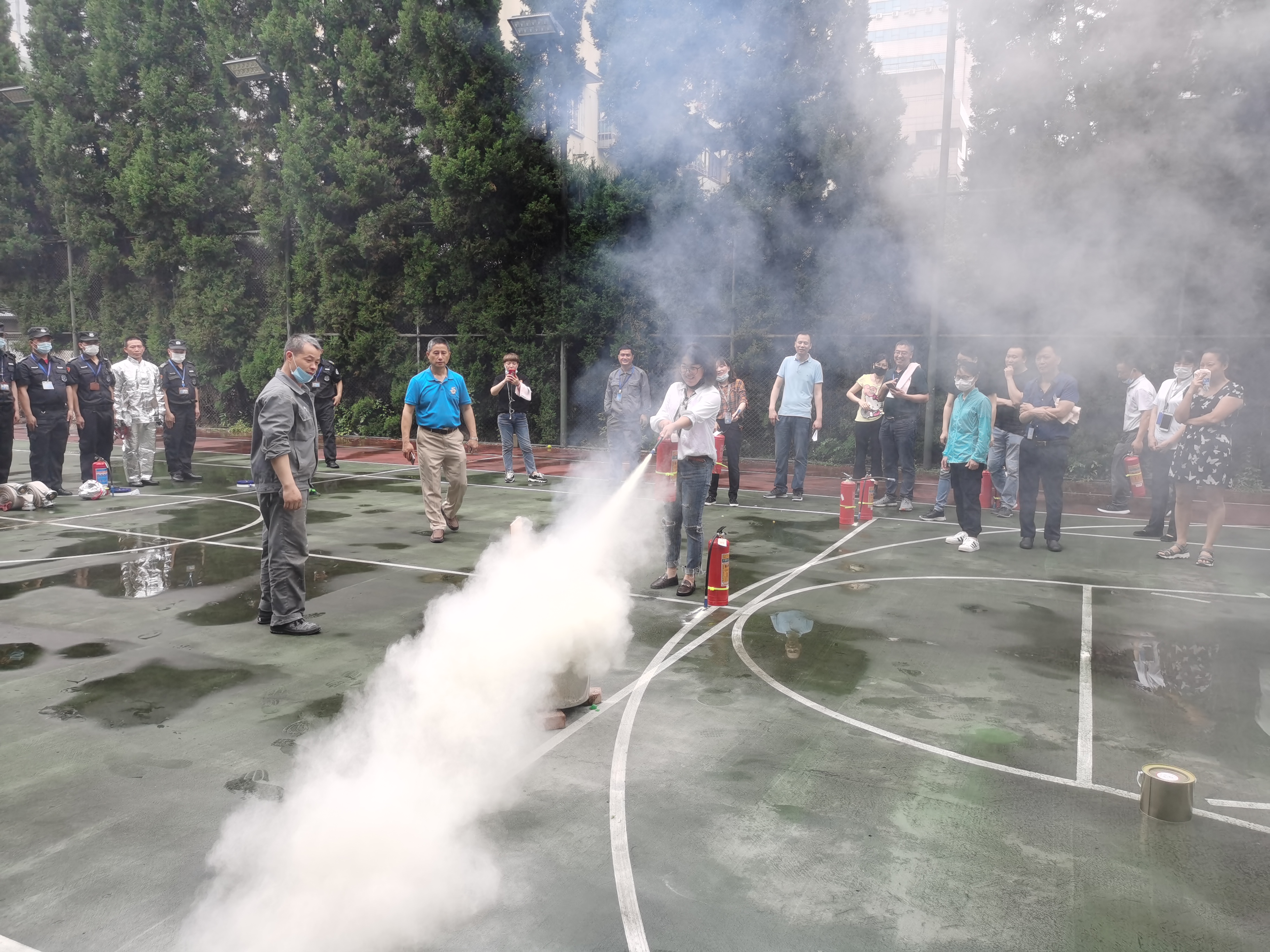 浙茶集團開(kāi)展消防演練培訓 促進(jìn)員工安全意識和技能雙提升
